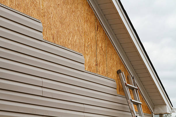 24/7 Emergency Siding experts in Easton, PA